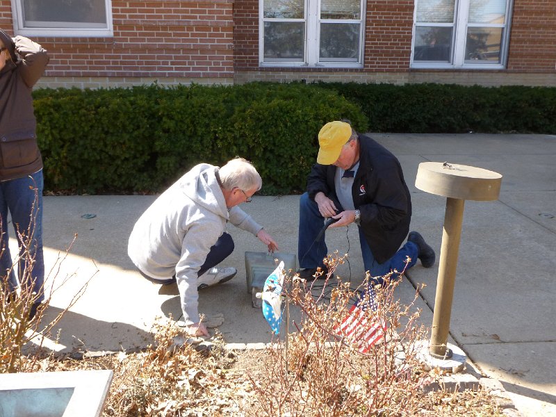 VA Garden March 2104 017